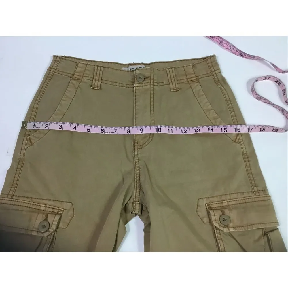 True Craft Junior Cargo Shorts Size 14 Khaki Tan Hiking Waist 26 Inseam 9‎